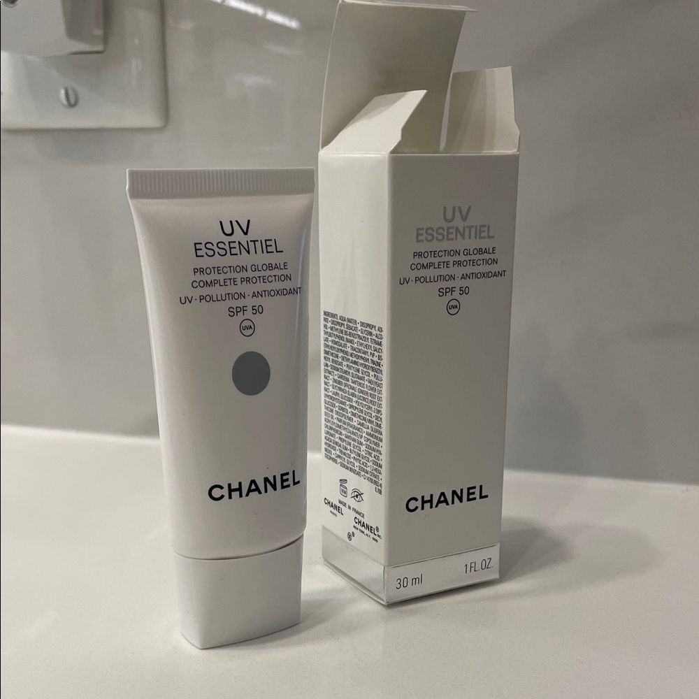 CHANEL UV Essentiel SPF 50 Suncare Cream - White
